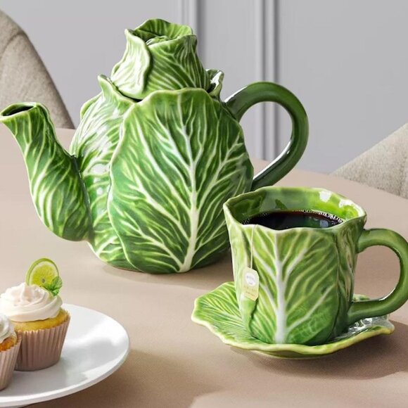 🔥 Viral Target Threshold Cabbage Teacup and Saucer Set - Picture 2 of 9